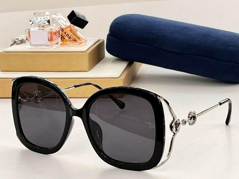 Gucci Sunglasses 799